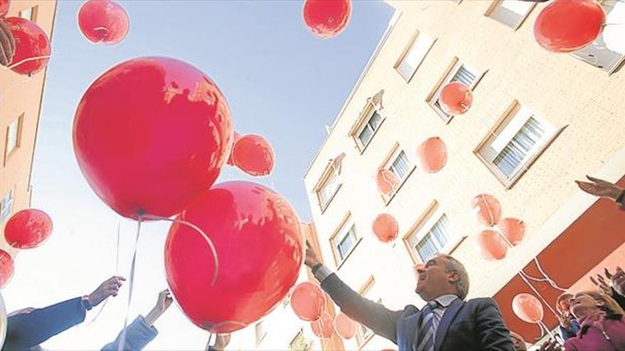 Globos por navidad, para los niños y el comercio