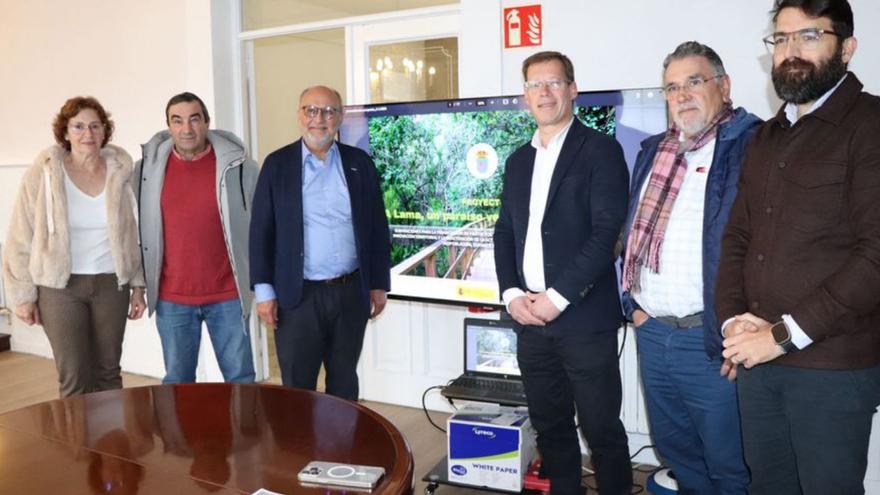 Visita de ayer de Losada al Concello de a Lama. | FdV