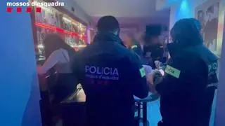 Las mafias de prostitución en Catalunya usan cada vez más las redes para captar víctimas y las explotan en viviendas