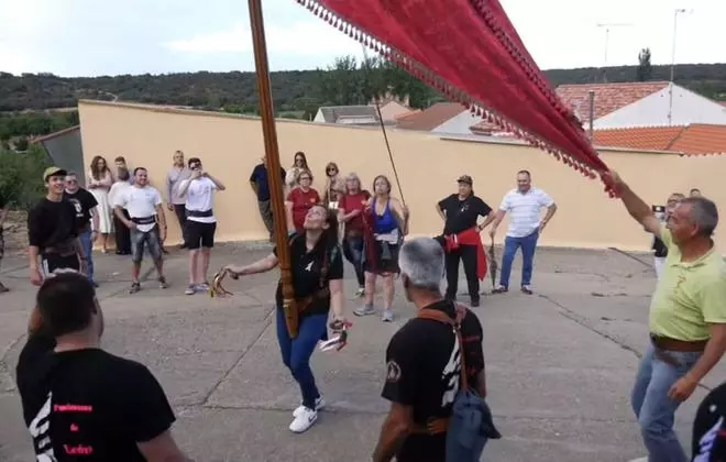 Zamora Vaciada: Vuelven los pendones a bailar en Cabañas