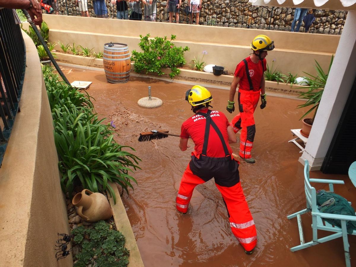 Los efectos de la DANA en Port Sóller, en imágenes