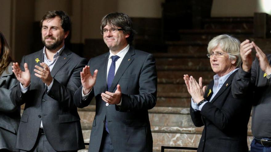 Puigdemont i quatre exconsellers compareixen avui davant un jutge belga