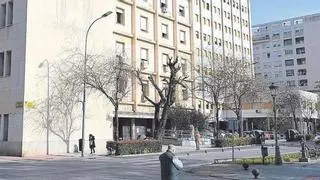 Dos condenados en Badajoz por llevar cocaína valorada en 50.000 euros en un calcetín oculto en los calzoncillos