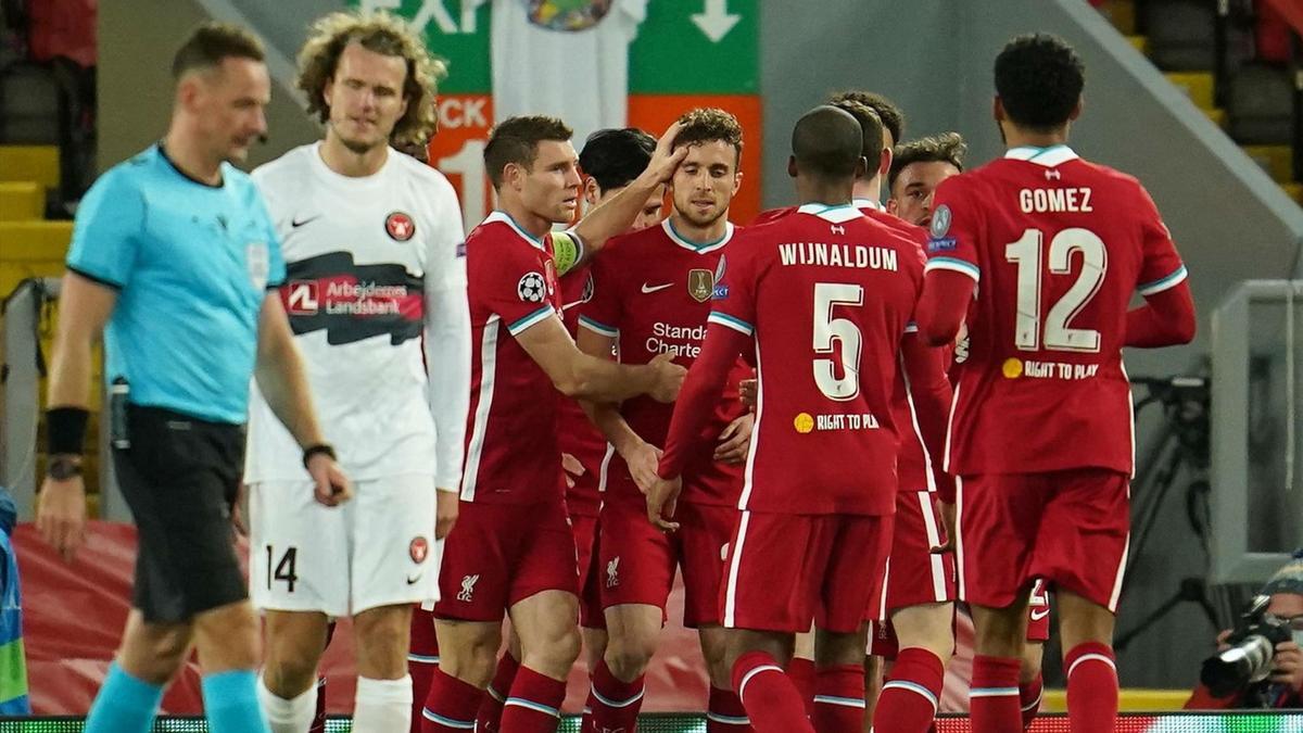 El Liverpool doblega al Midtjylland