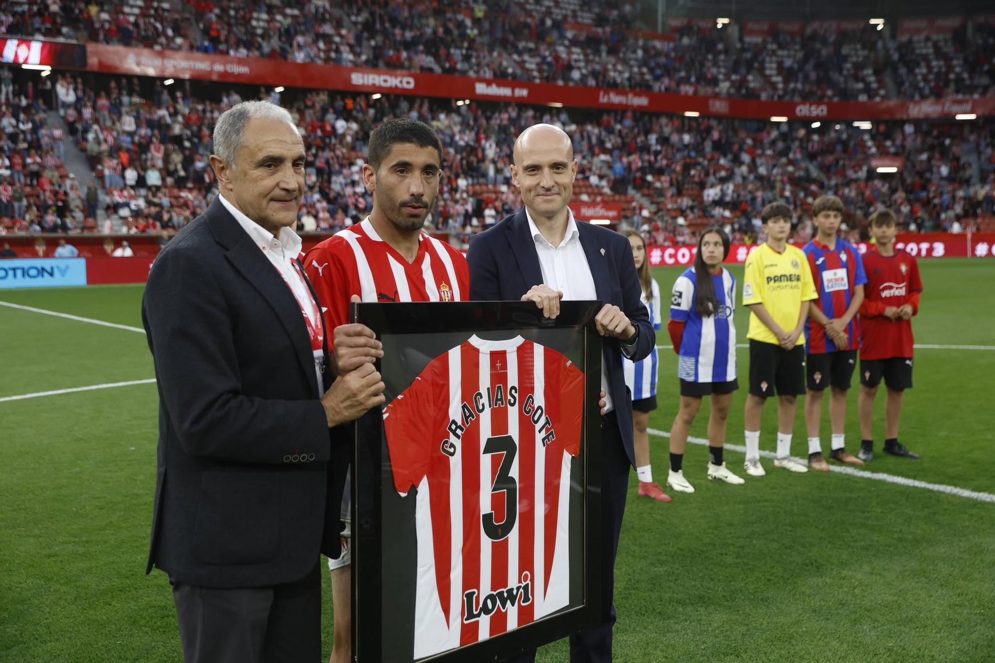 Cote y un adiós de película: así fue la despedida del Sporting a José Ángel
