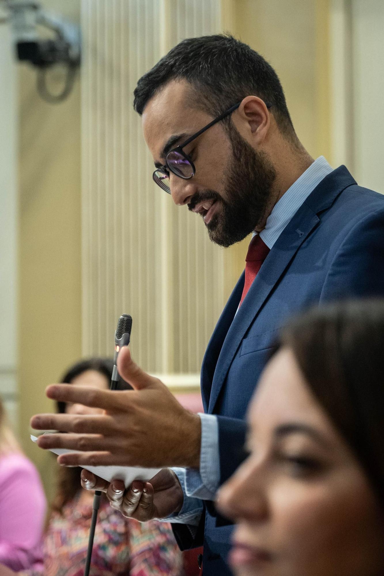 Pleno del Parlamento de Canarias (12.12.09)