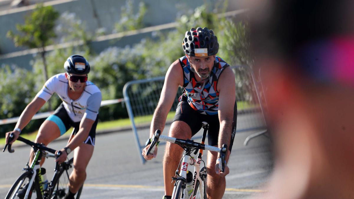 Búscate en las imágenes del campeonato de Europa de Triatlón . Distancia Olímpica