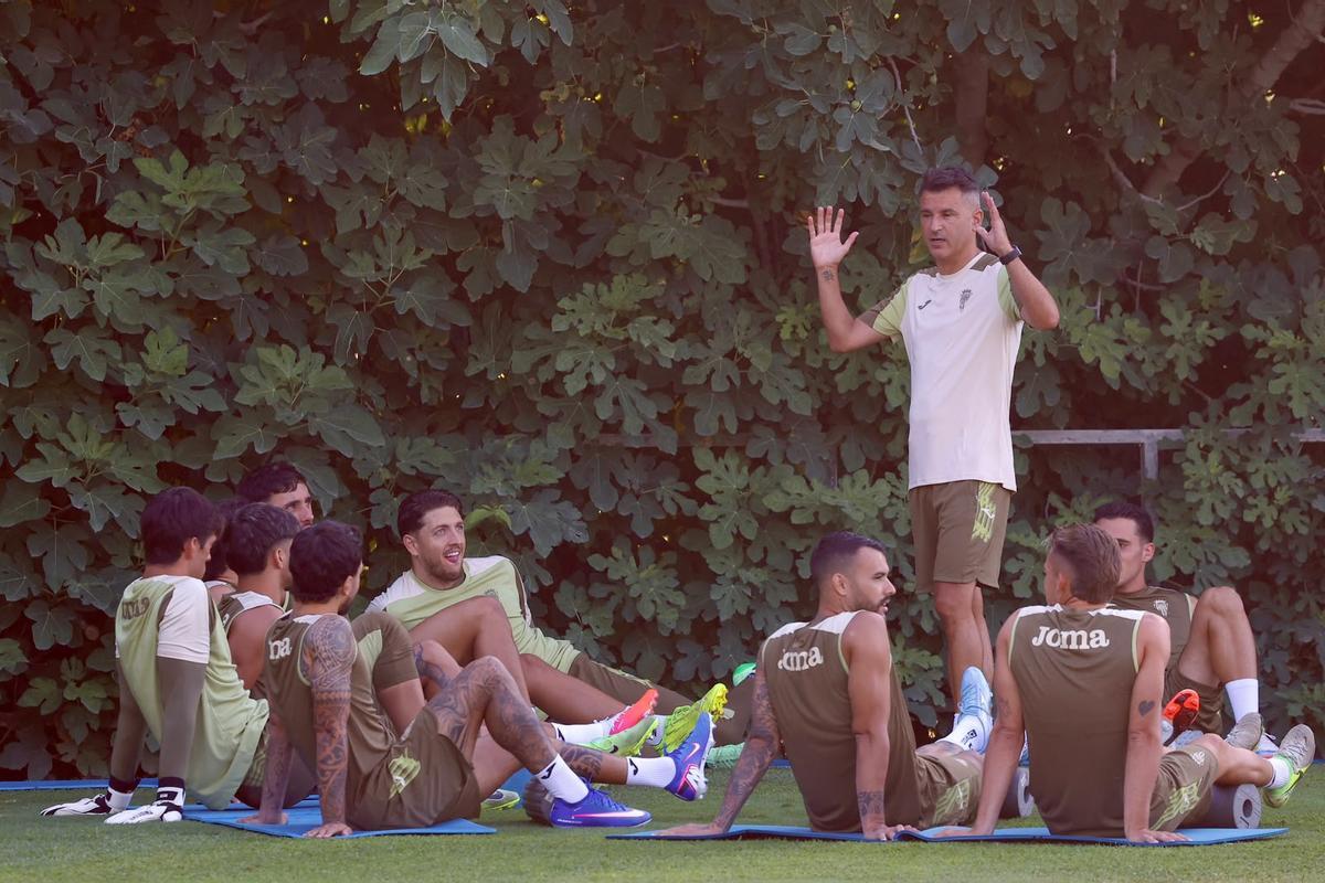 El primer entrenamiento del Córdoba CF en la 2026-27, en imágenes