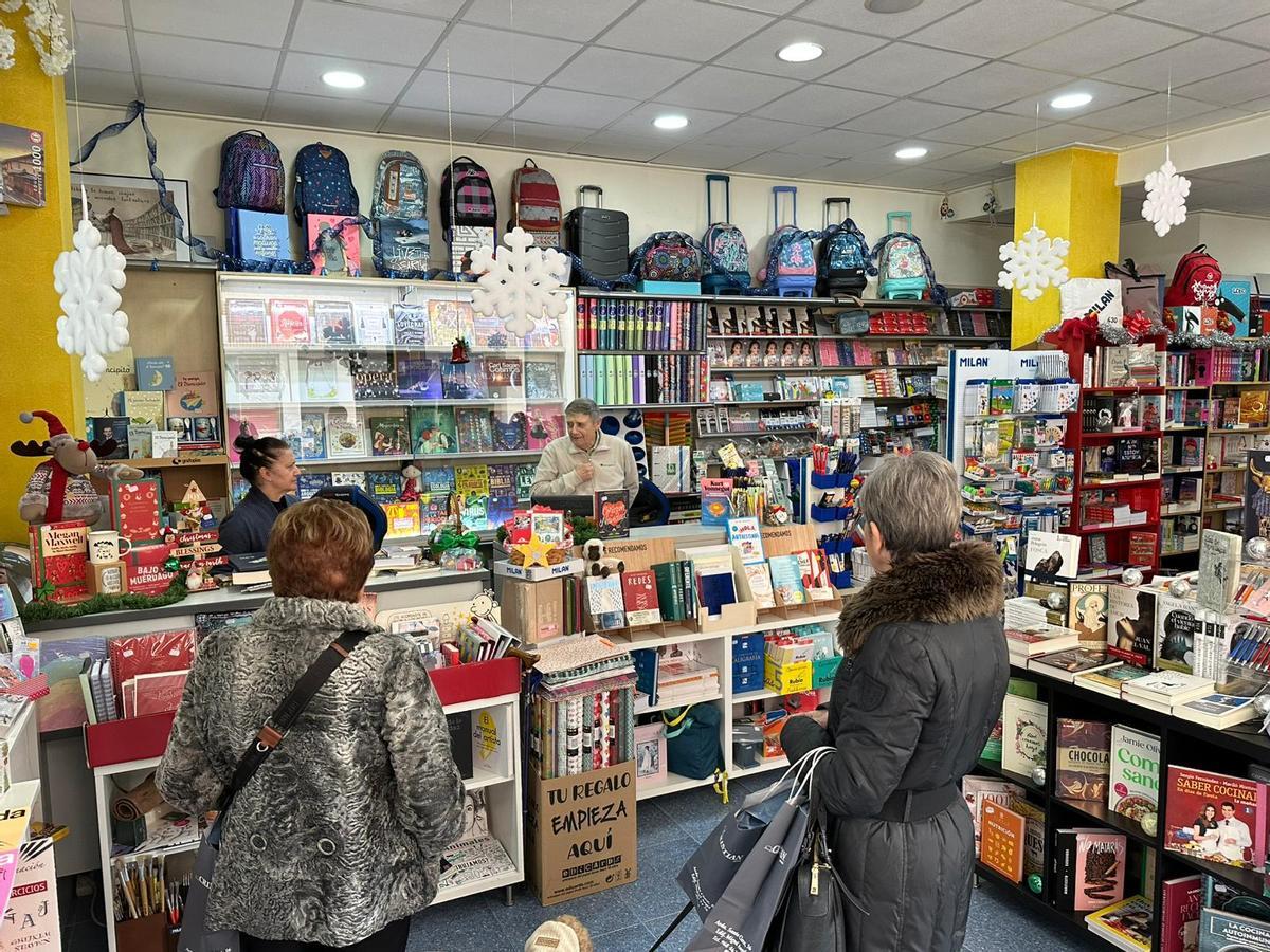 Carmen y Miguel, de la librería Texas, Lorca.