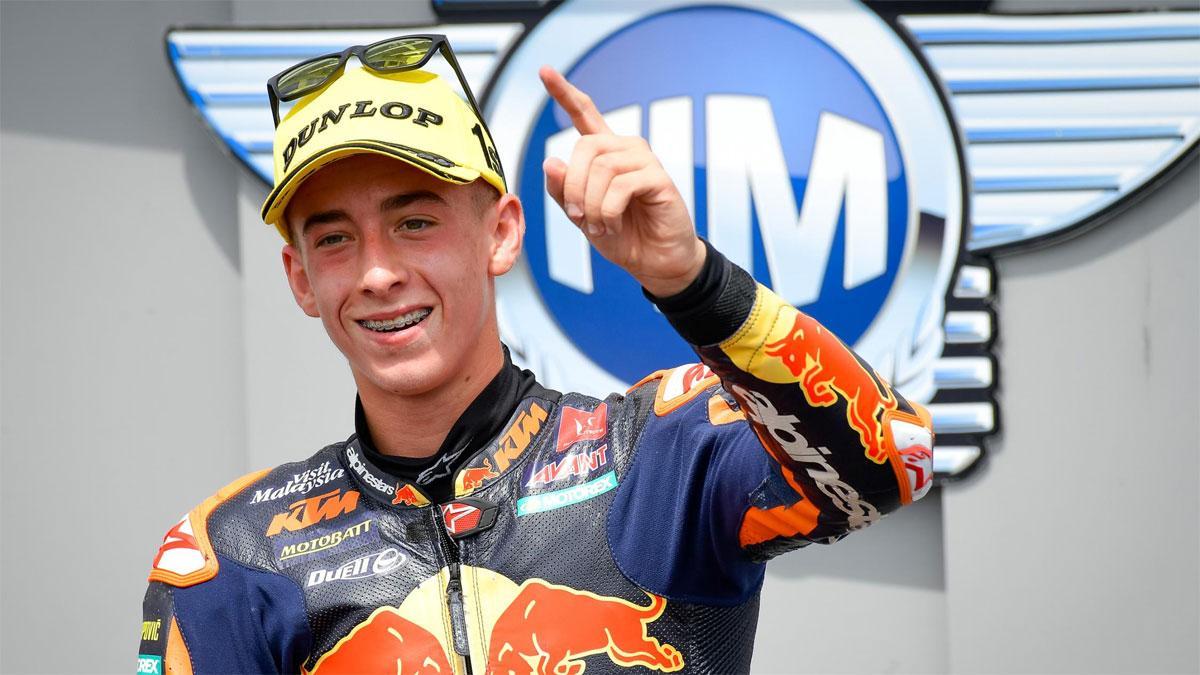 Pedro Acosta, líder de Moto3