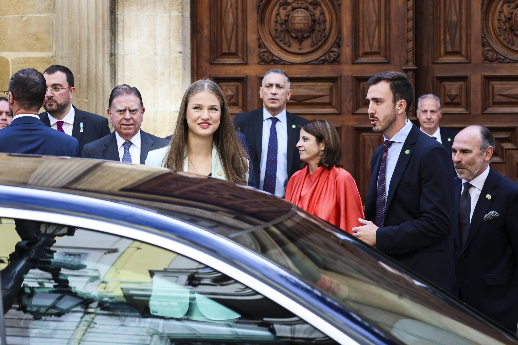 EN IMÁGENES : Leonor derrocha simpatía al recibir la Medalla de Asturias y el título de Alcaldesa Honoraria de Oviedo