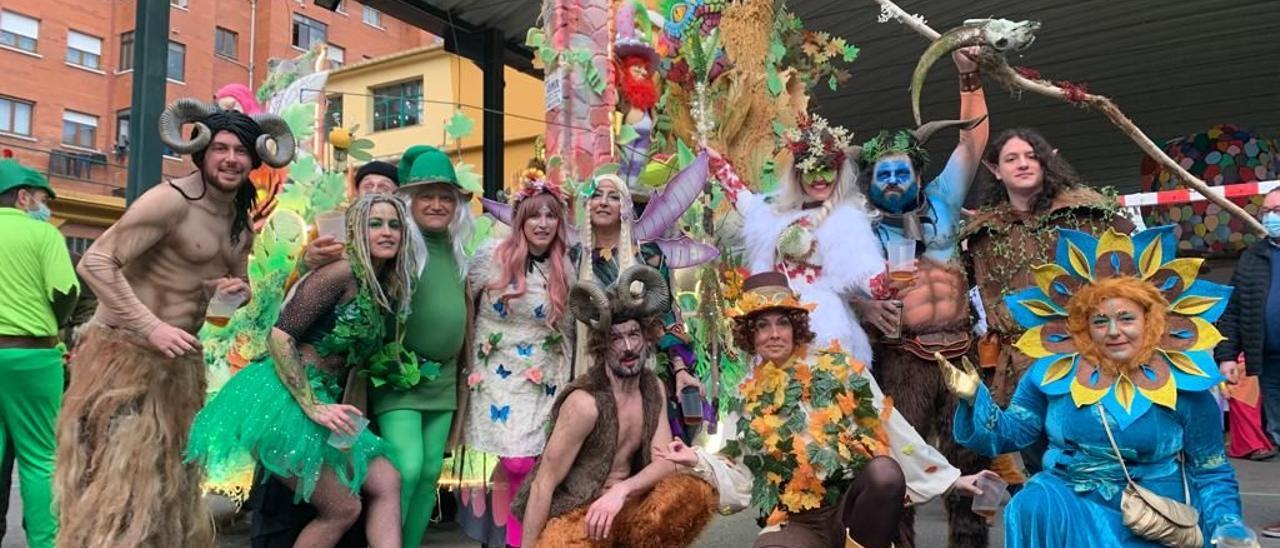 Descenso de Galiana en Avilés: arranca el Antroxu en la ciudad