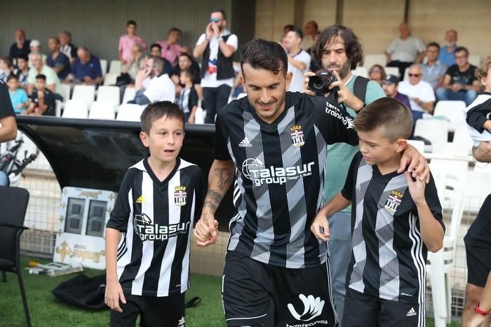 El FC Cartagena no falla ante el Algeciras y ya es colíder