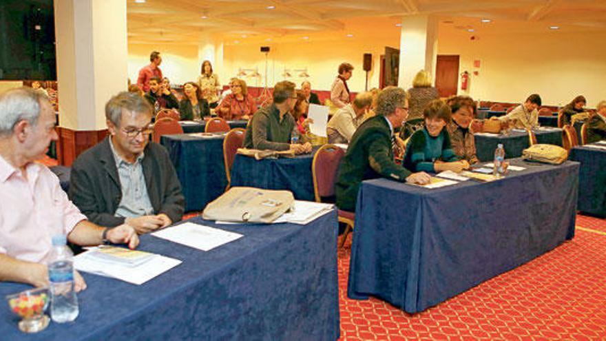 Asistentes a una de las ponencias desarrolladas ayer.