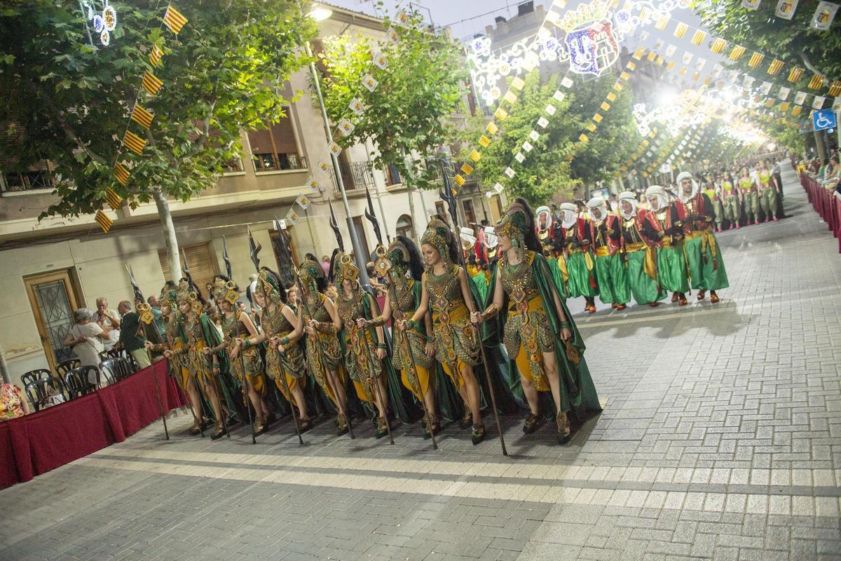 Así ha sido la Gran Entrada de las Fiestas de Moros y Cristianos en Xixona