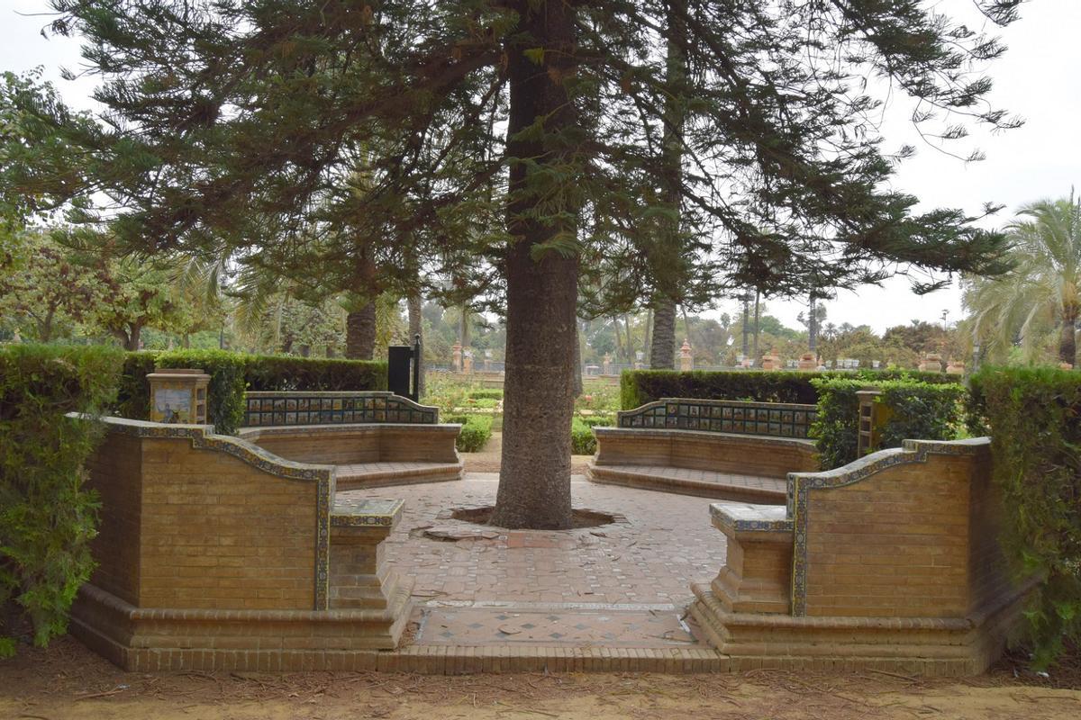 Glorieta Cervantina del Parque de María Luisa de Sevilla.