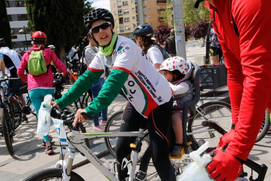 Más de 300 ciclistas disfrutaron del Decabike.