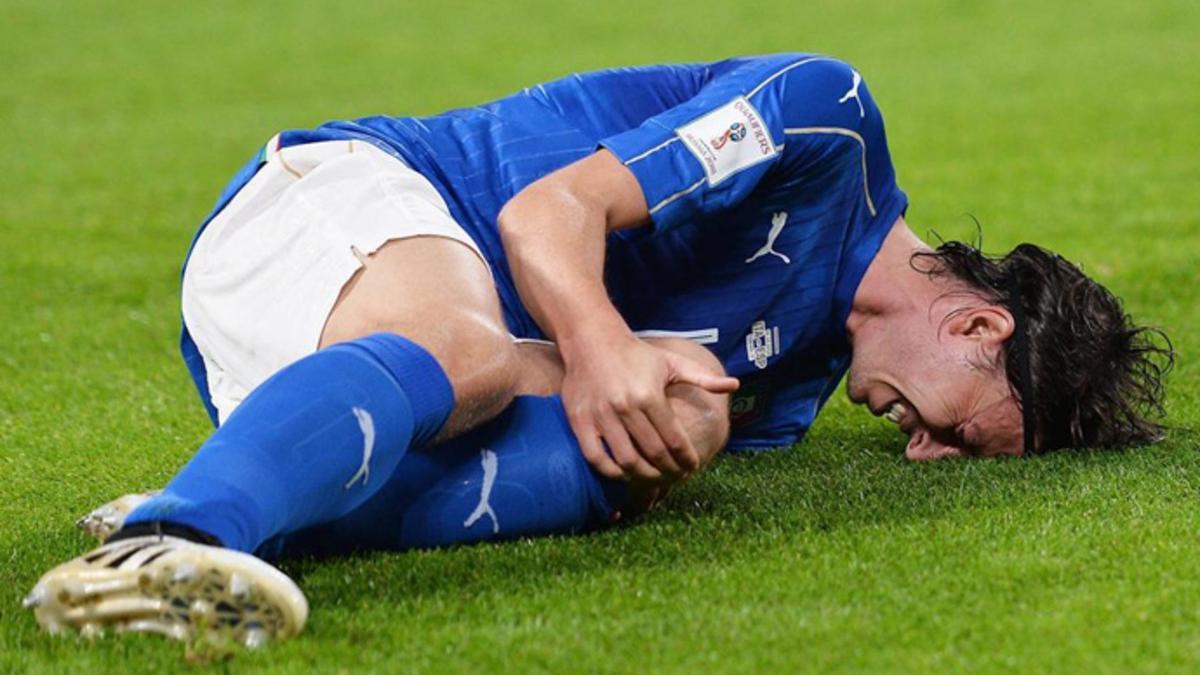 Montolivo cayó gravemente lesionado ante España