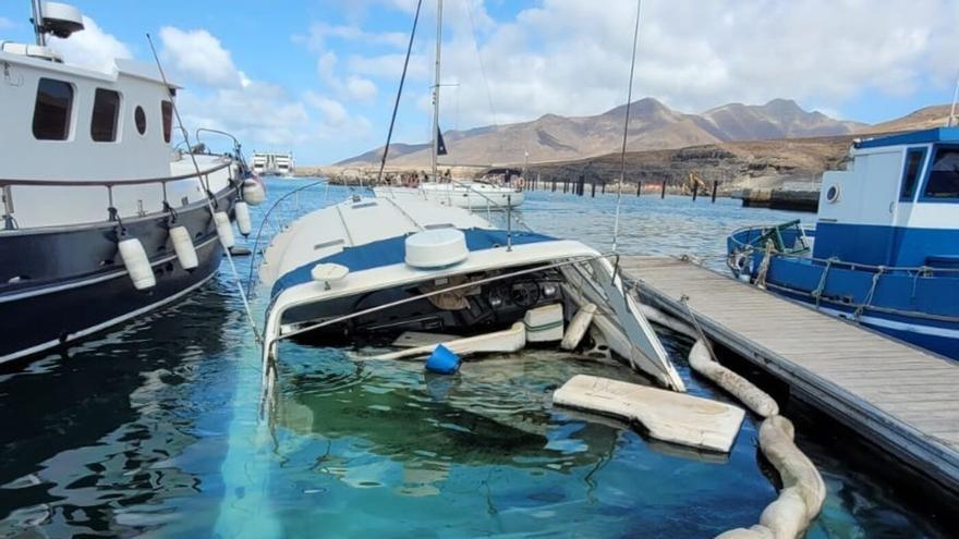 Detenido por hundir un yate y robar material de pesca en Fuerteventura