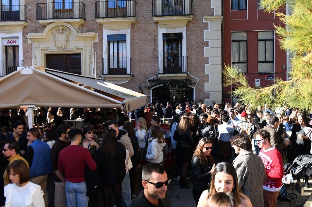 Murcia se echa a las calles durante el tardeo de Nochebuena