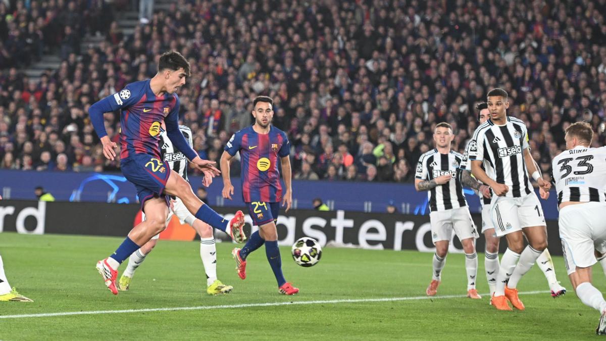 Marc Bernal marca al Newcastle.