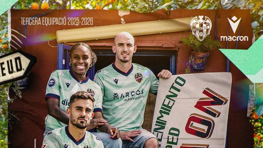 Entrevista con Kochorashivili en el Ciutat de València como despedida del club.