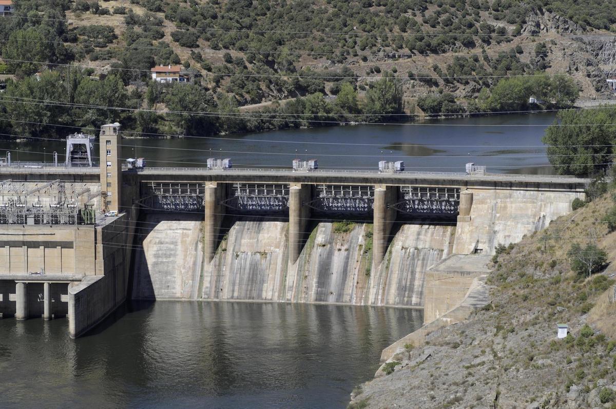 Salto de Villalcampo