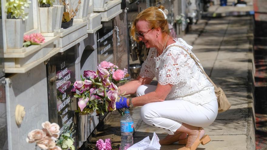 El número de entierros se reduce a la mitad en dos décadas en Las Palmas de Gran Canaria