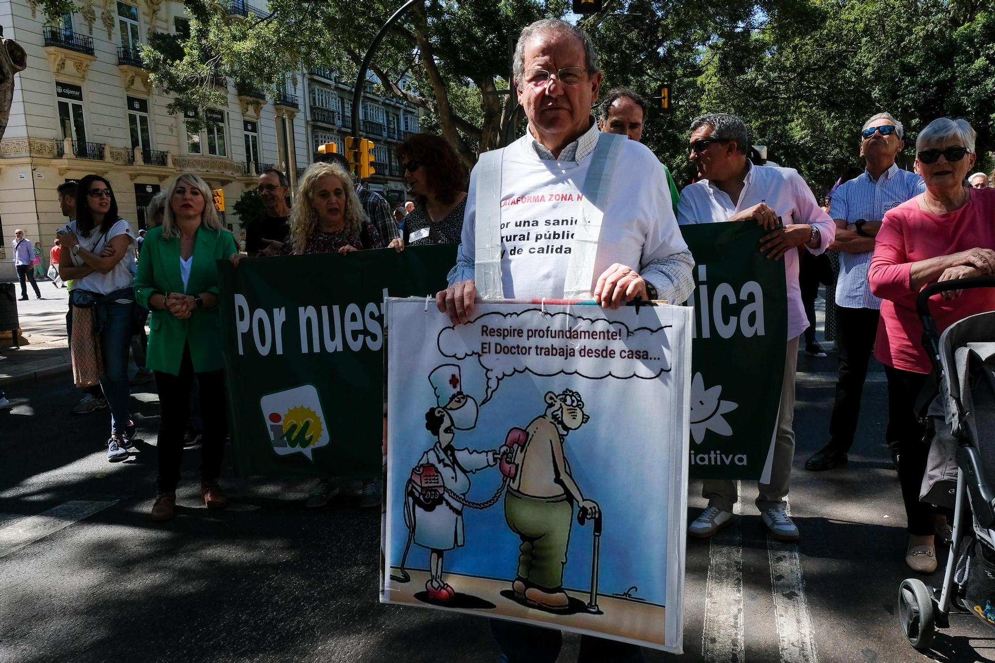 La manifestación en defensa de la Sanidad pública reúne a más de 7.000 personas en Málaga