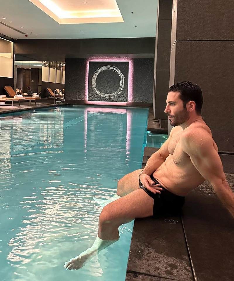 Miguel Ángel silvestre, una vida de lujos, una casa básica