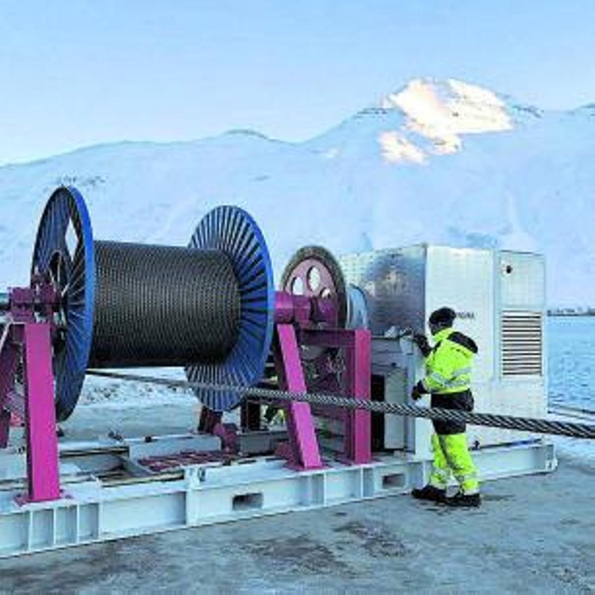 Sistema de amarre portuario en una terminal obra de Ibercisa.