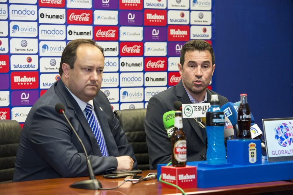 Rueda de prensa en el Tartiere por la marcha de Carmelo del Pozo