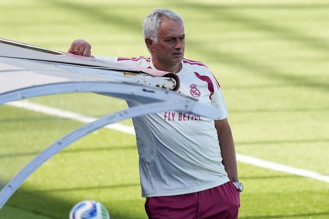 Enfado monumental de Florentino y cabreo mayúsculo de Mourinho con la pérdida de Rodri