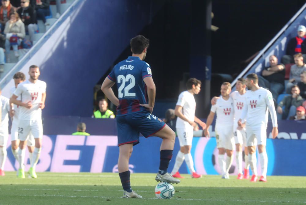 Las mejores fotos del Levante UD - Granada CF