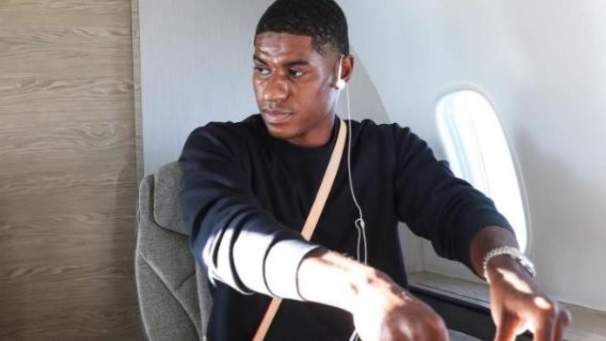 Rashford tuvo un vuelo accidentado