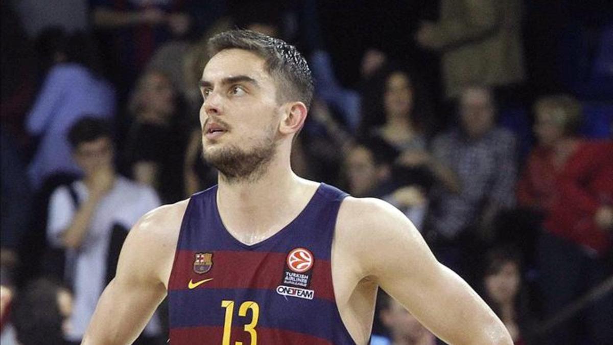 Satoransky tenía planeado partir al acabar la temporada, pero firmó un nuevo contrato