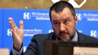 Salvini vuelve a negar un desembarco a Italia del Aquarius