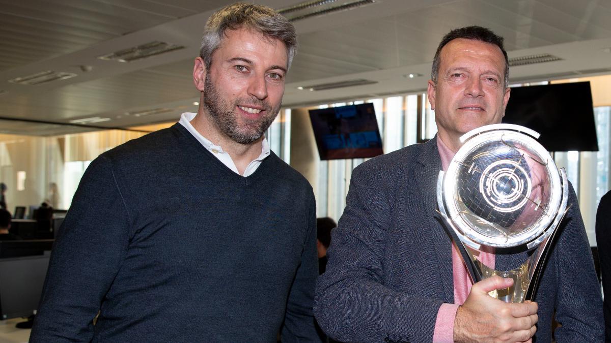 Velasco y Torras, con la Champions de 2022 en SPORT