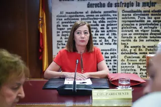 El Supremo archiva una querella de Vox contra Armengol por los contratos de mascarillas en Baleares