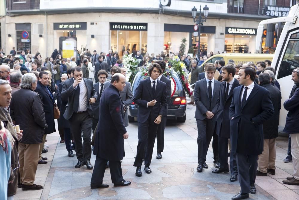 Multitudinario adiós a José María Figaredo"