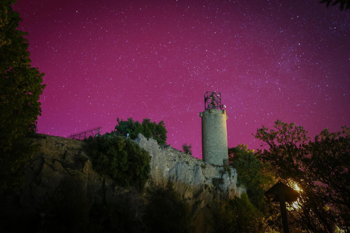 Auroral Boreal en el santuari de Queralt, Berga.