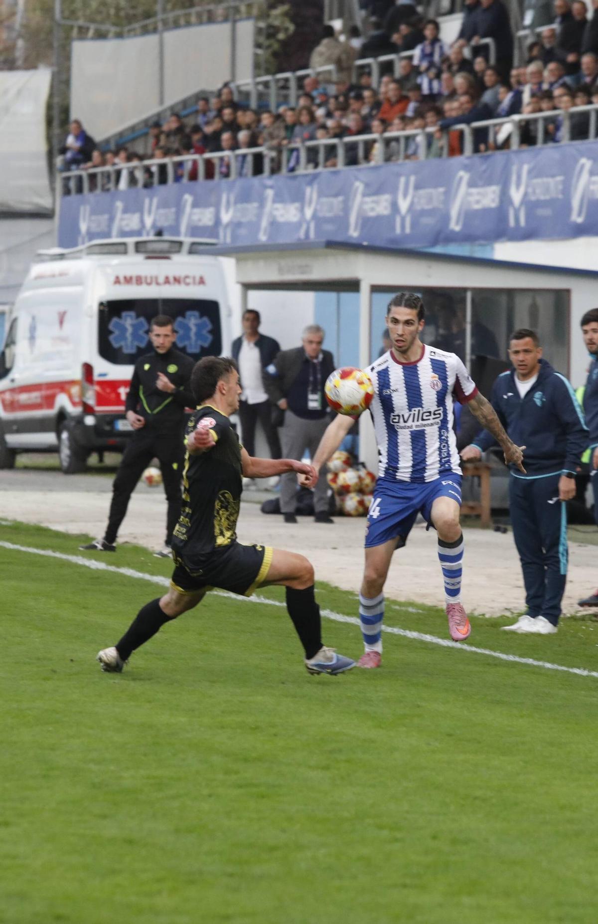 La victoria del Avilés ante el Ourense, en imágenes. La victoria del Avilés ante el Ourense, en imágenes.