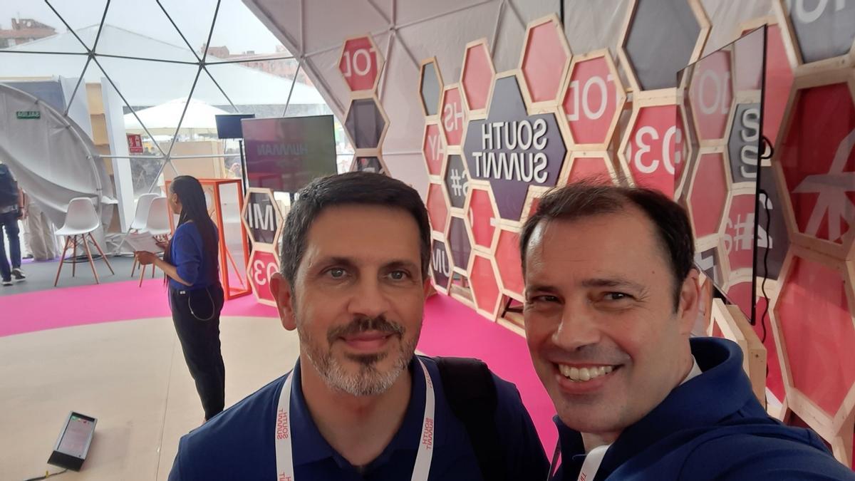 Juan Manuel Pan Veiga (izq.) y Javier Losada Vázquez, fundadores de Aguia.