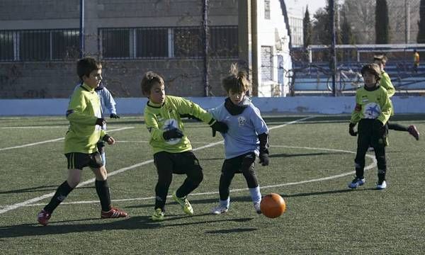 FÚTBOL: DFAP San Fernando- La Muela (2º Benjamín Siete)