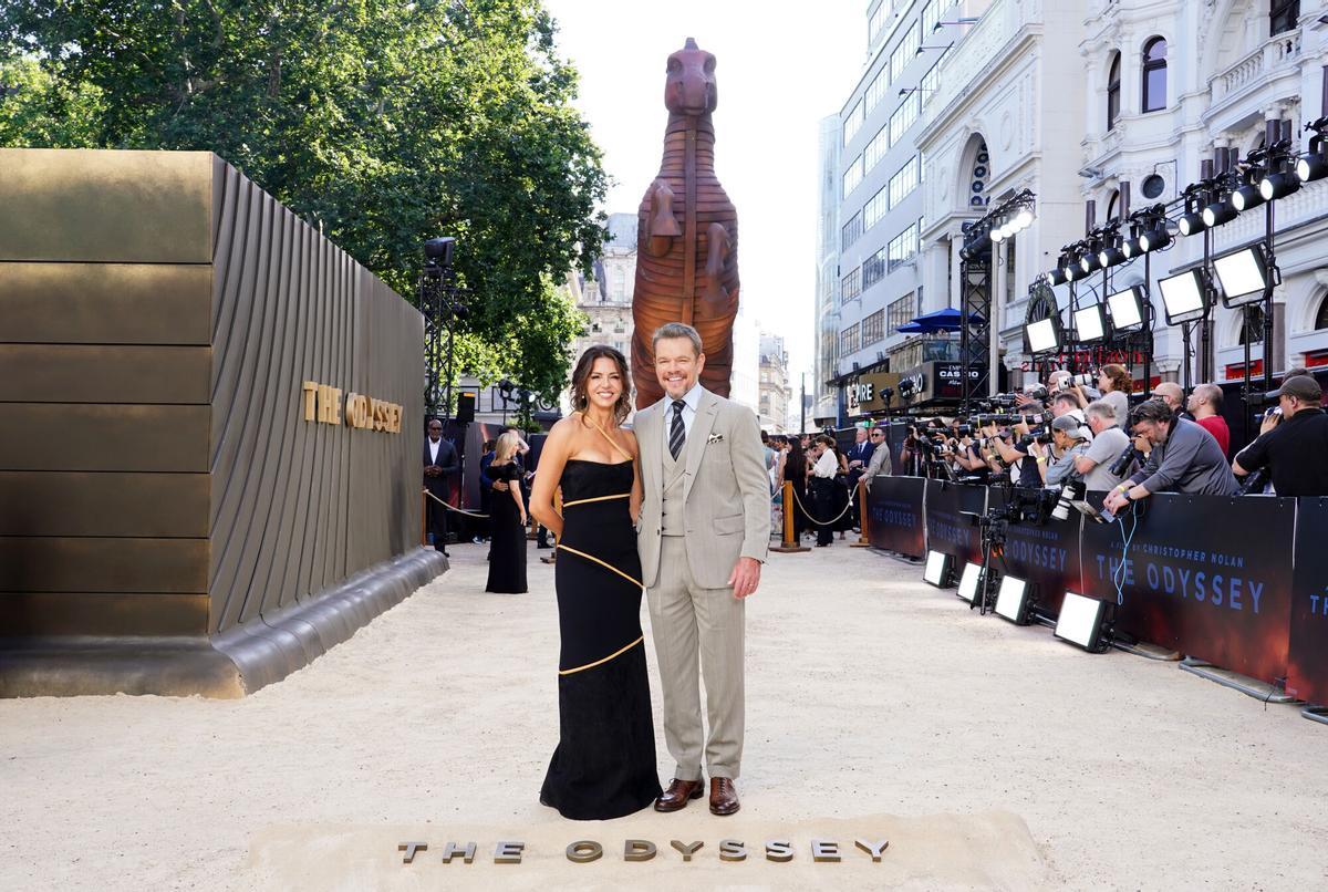El actor estadounidense Matt Damon y su esposa, Luciana Damon