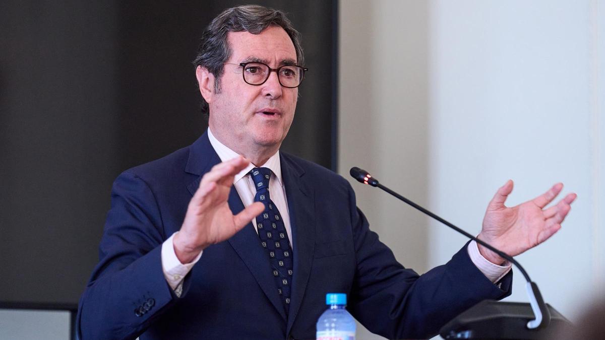 El presidente de la CEOE, Antonio Garamendi, optará a su reelección en las elecciones de 1 d eoctubre.