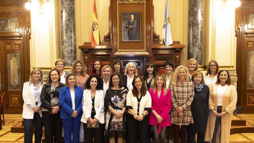 Inés Rey reivindica el feminismo en la política municipal durante el Encuentro de Alcaldesas en A Coruña