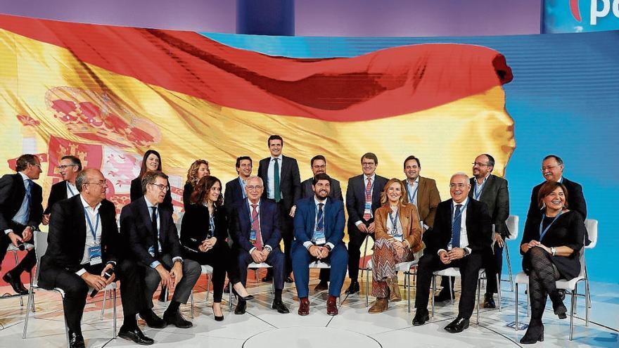 Bonig agita en la convención del PP la «amenaza» catalanista en la Comunidad