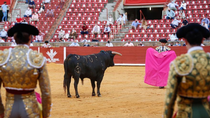 La feria taurina 2021 se inicia en Córdoba con un gran ambiente en Los Califas