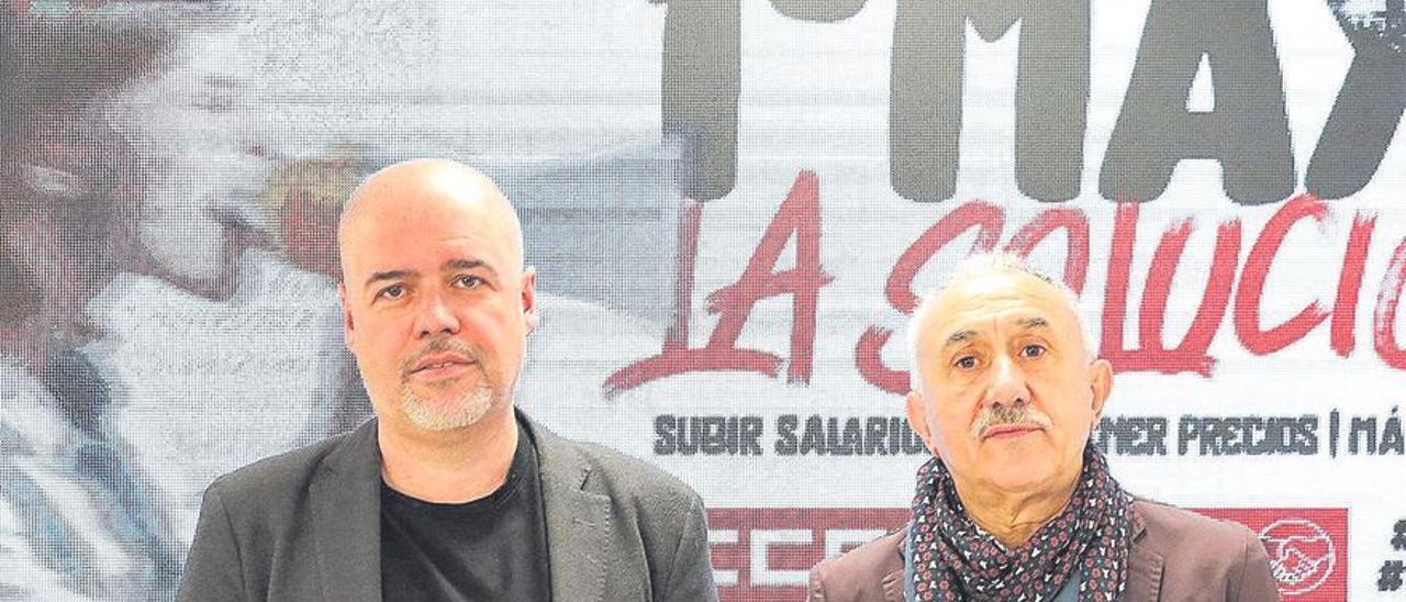 Los secretarios generales de CCOO, Unai Sordo, y UGT, Pepe Álvarez, en la presentación del Primero de Mayo, Día Internacional del Trabajo, el lunes pasado, en la sede de CCOO.